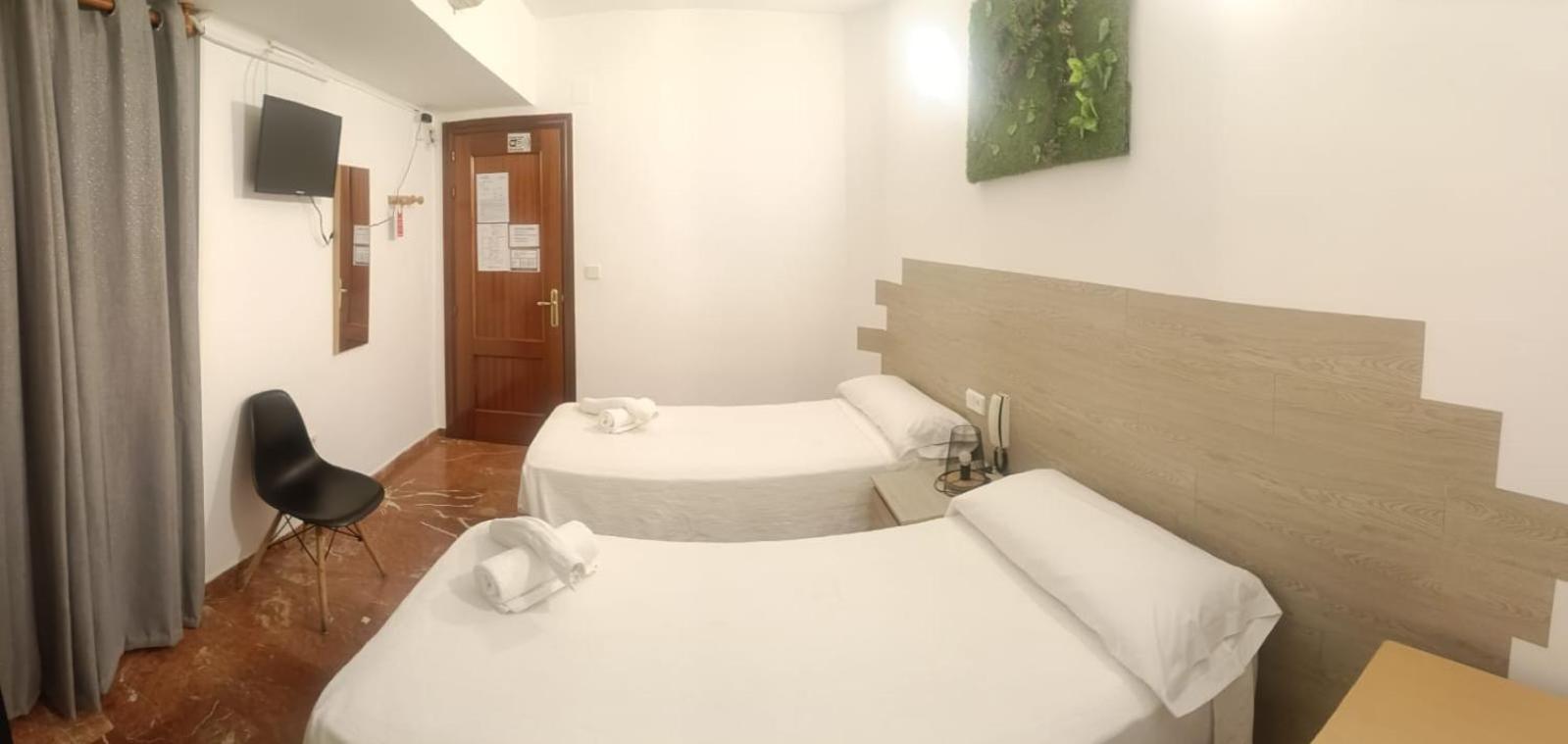 Hostal Nevot Γρανάδα Εξωτερικό φωτογραφία