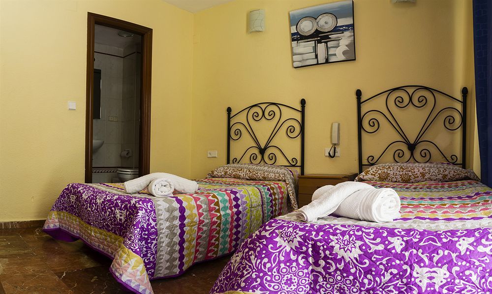 Hostal Nevot Γρανάδα Εξωτερικό φωτογραφία